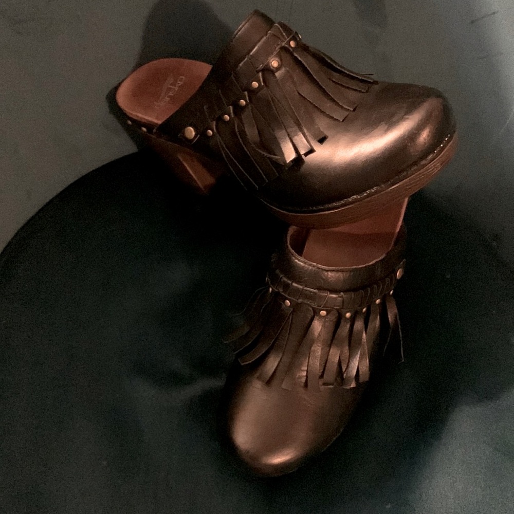Dansko demi fringe black Leather clogs size 38